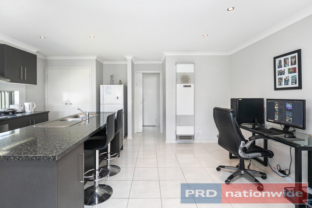 10 Rorey Street DELACOMBE 2