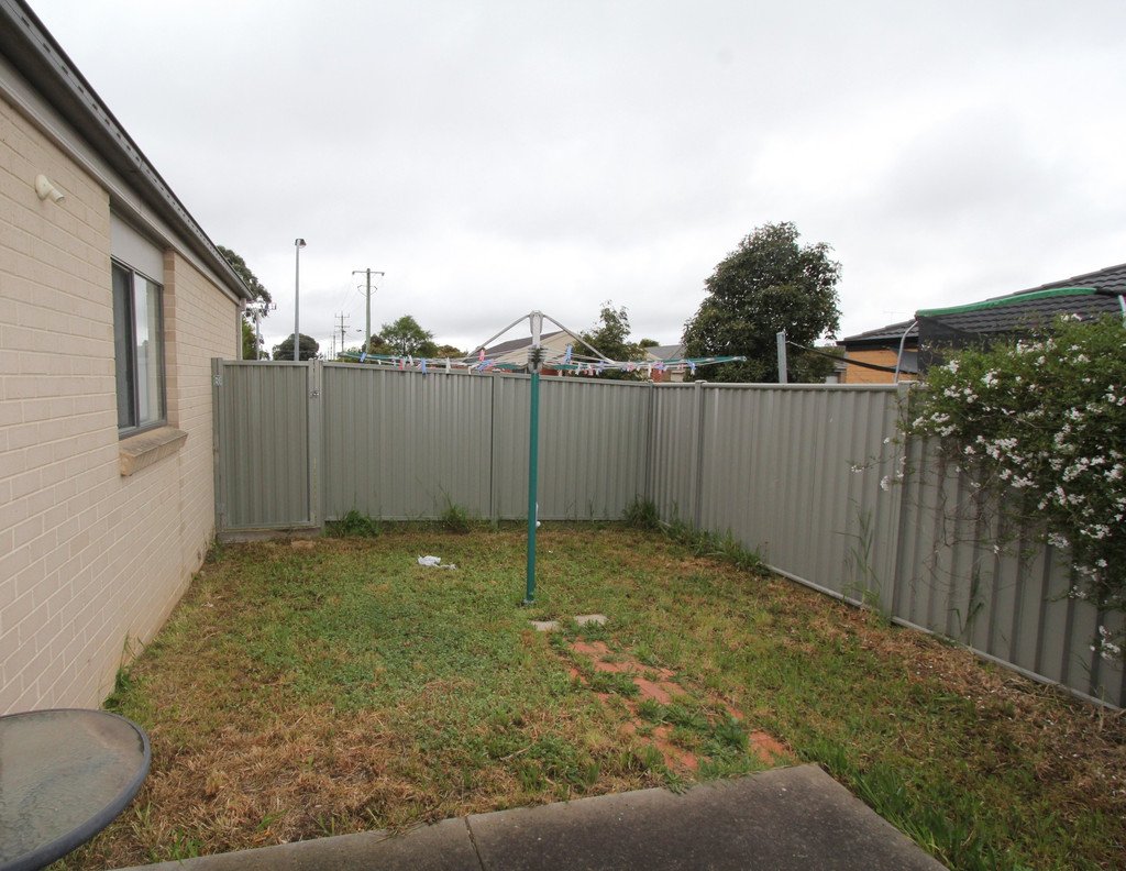 10 Rorey Street DELACOMBE 8