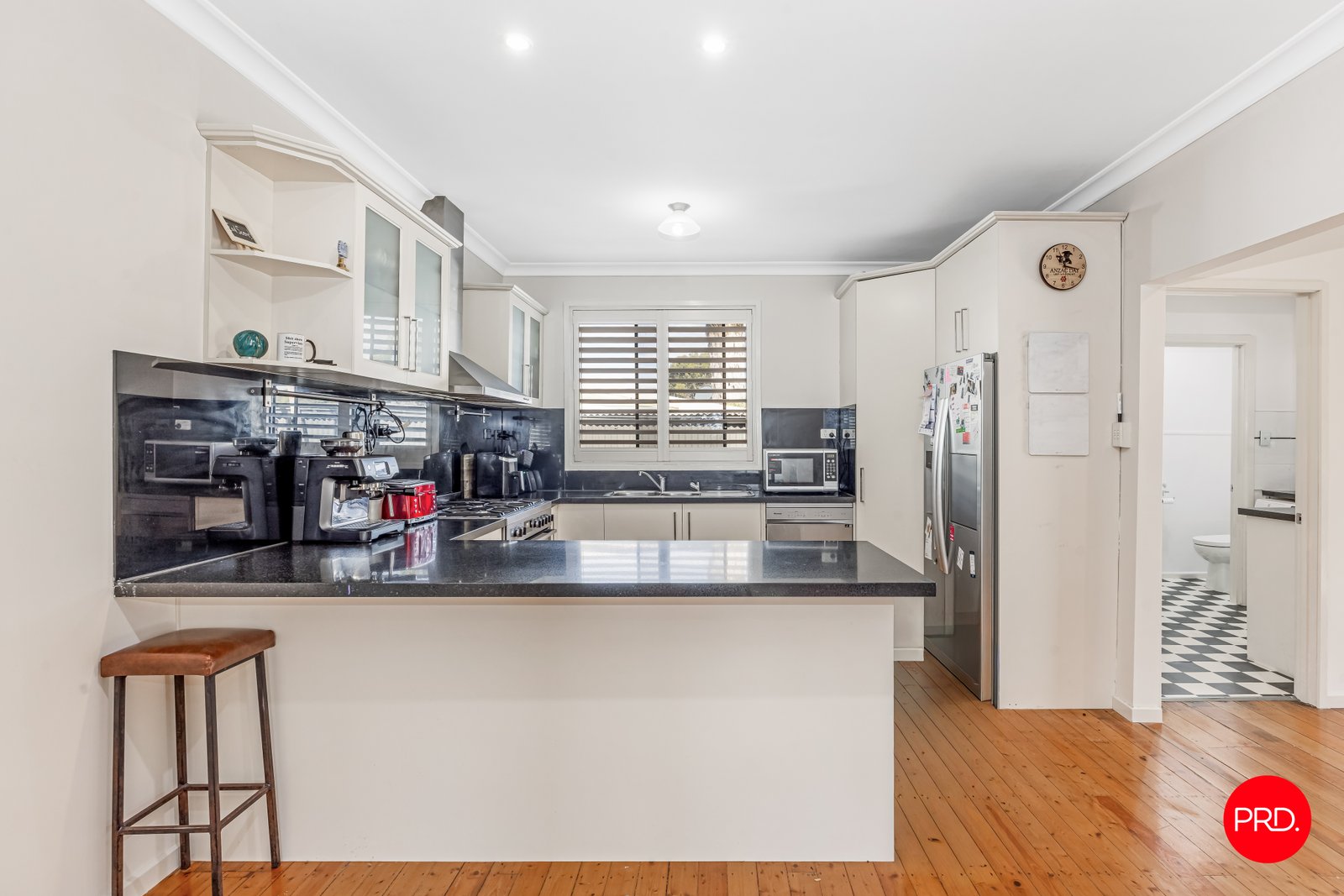 10 Rose Street CALIFORNIA GULLY 7