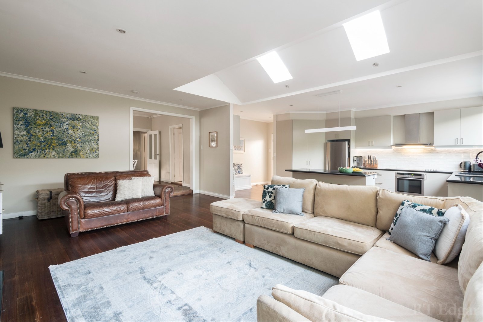 Real Estate and Property in 10 Roseberry Street, Hawthorn East, VIC