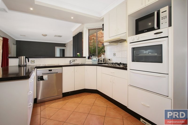 10 Rosemont Court WODONGA 6