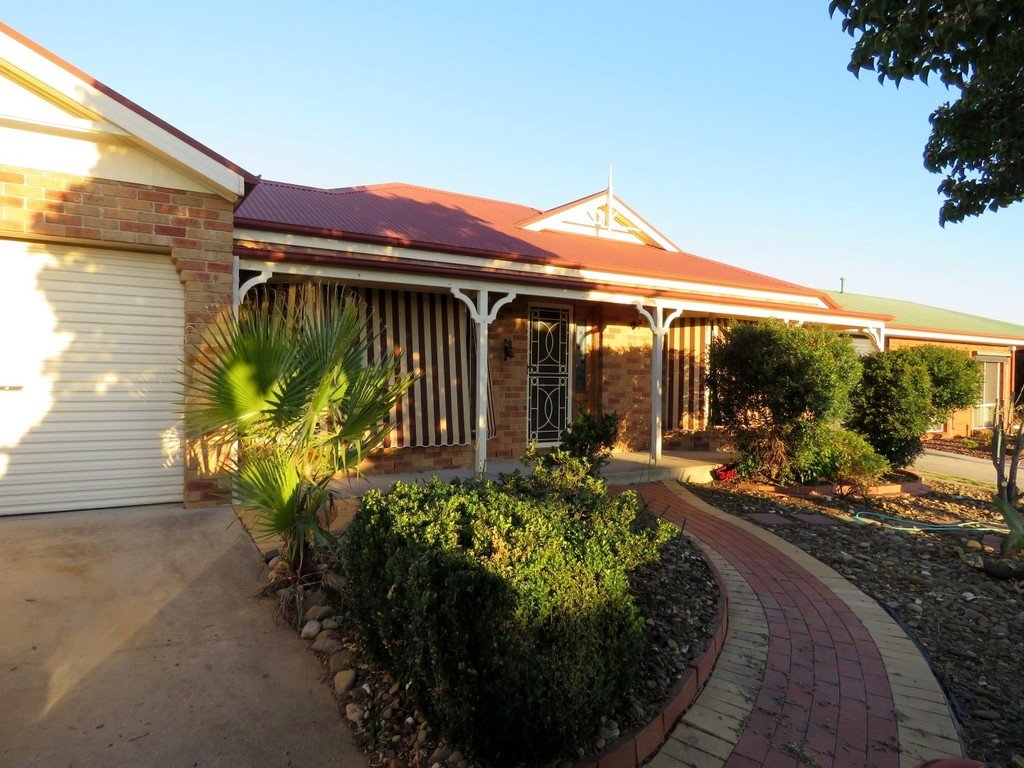 10 Rosemont Court WODONGA 1
