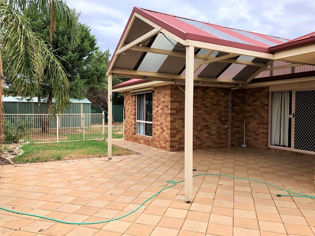 10 Rosemont Court WODONGA 8