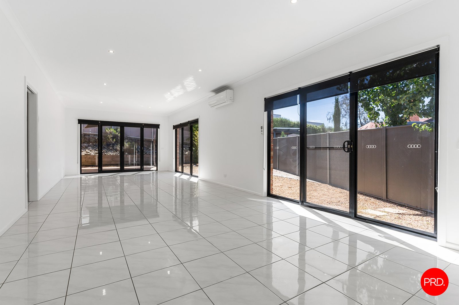 10 Roslyn Court KENNINGTON 4