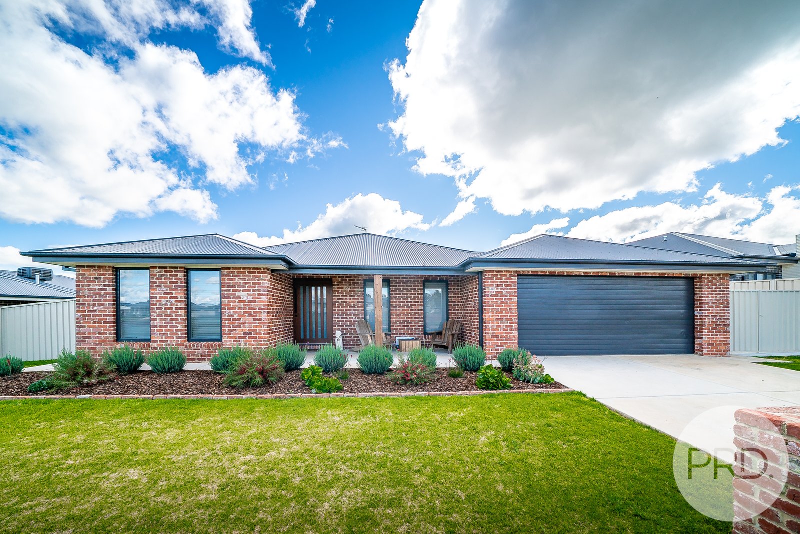 10 Ross Parkway GOBBAGOMBALIN 1