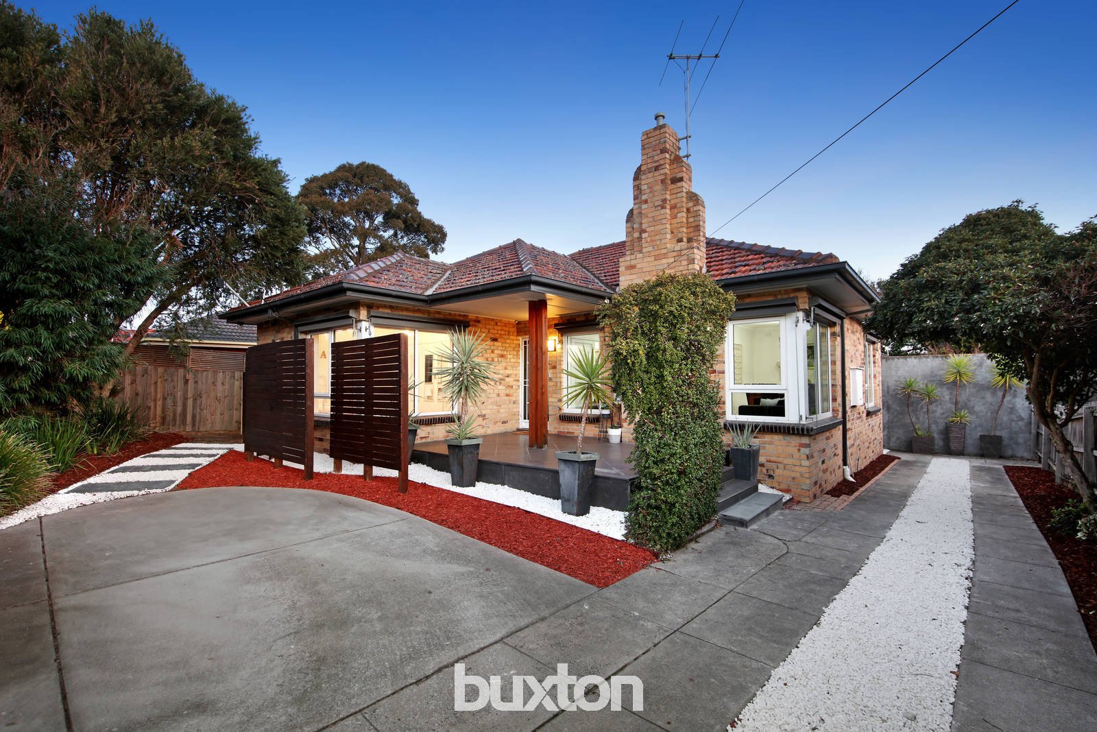 10 Rowans Road, Highett