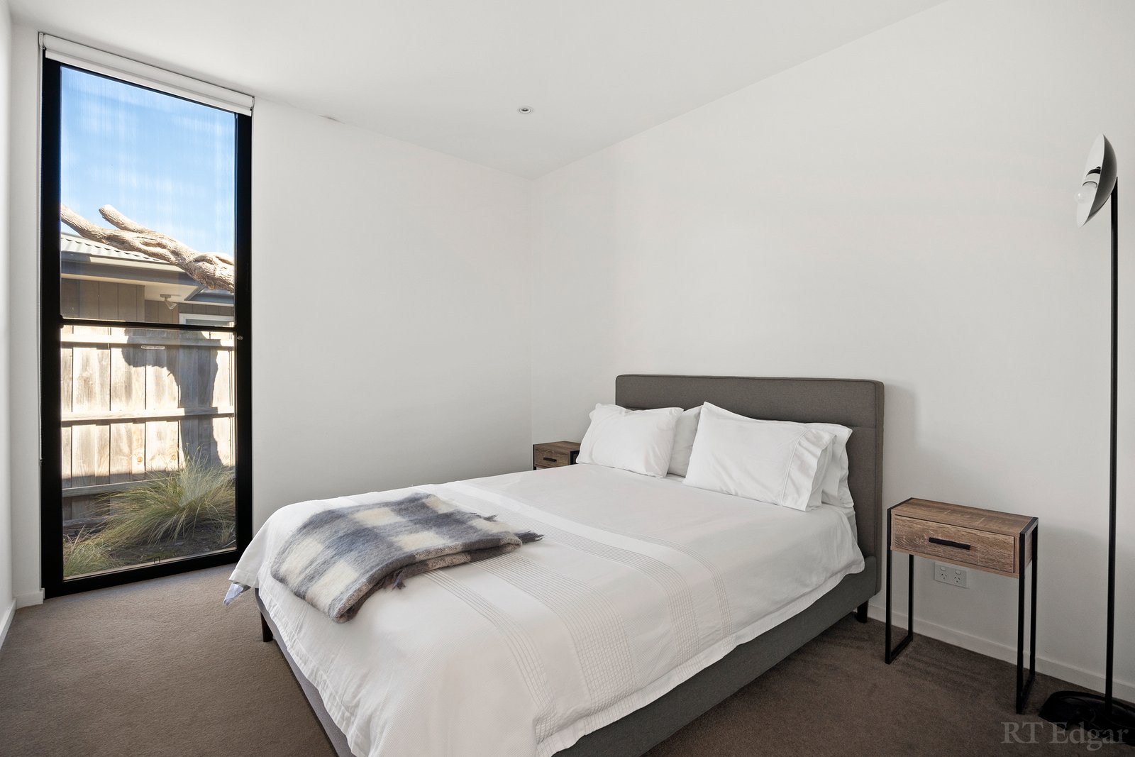 Real Estate and Property in 10 Royal Avenue, Portsea, VIC