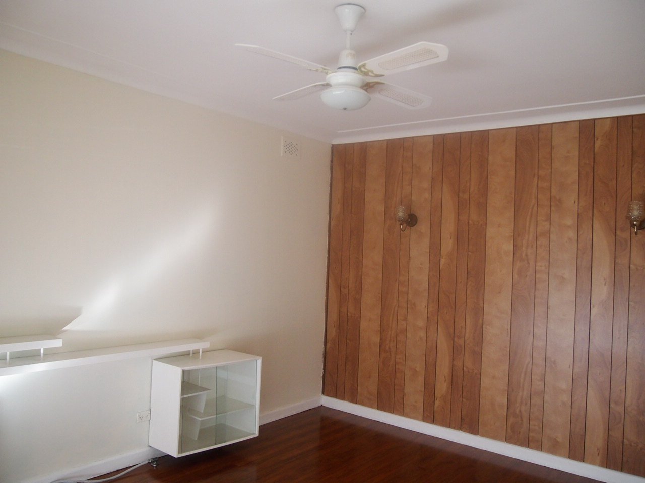 10 Russell Street RIVERWOOD 3