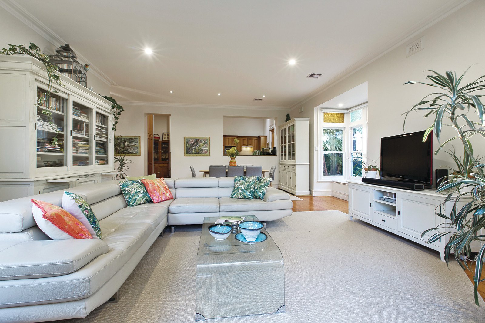 10 Scott Street, Canterbury, VIC