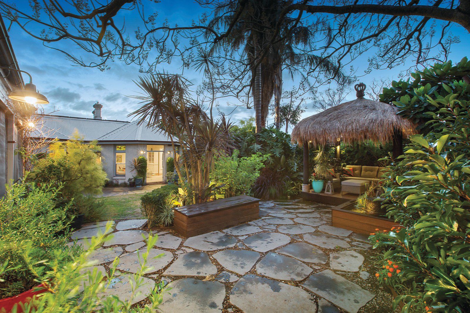 10 Scott Street, Canterbury, VIC