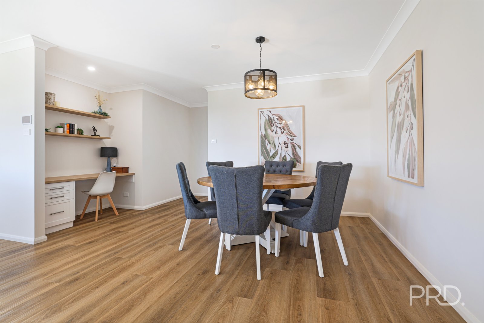 10 Sea Eagle Avenue TAMWORTH 9