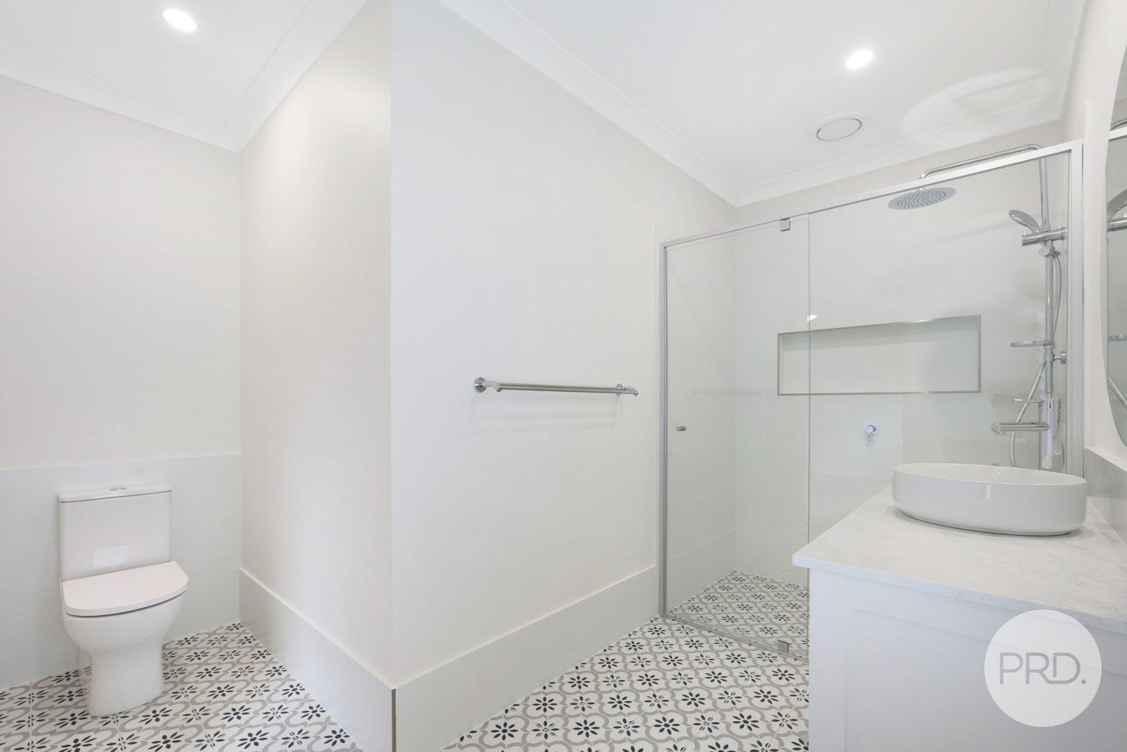 10 Sea Eagle Avenue TAMWORTH 8