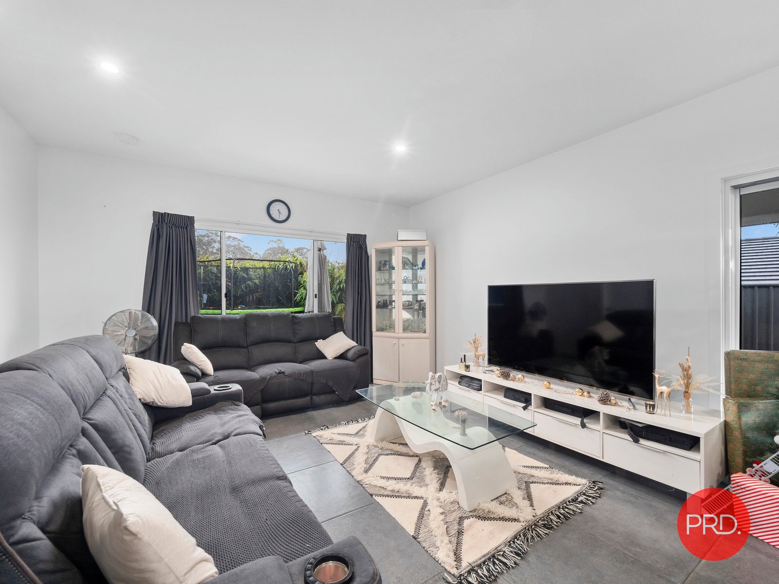 10 Seashore Place SANDY BEACH 9