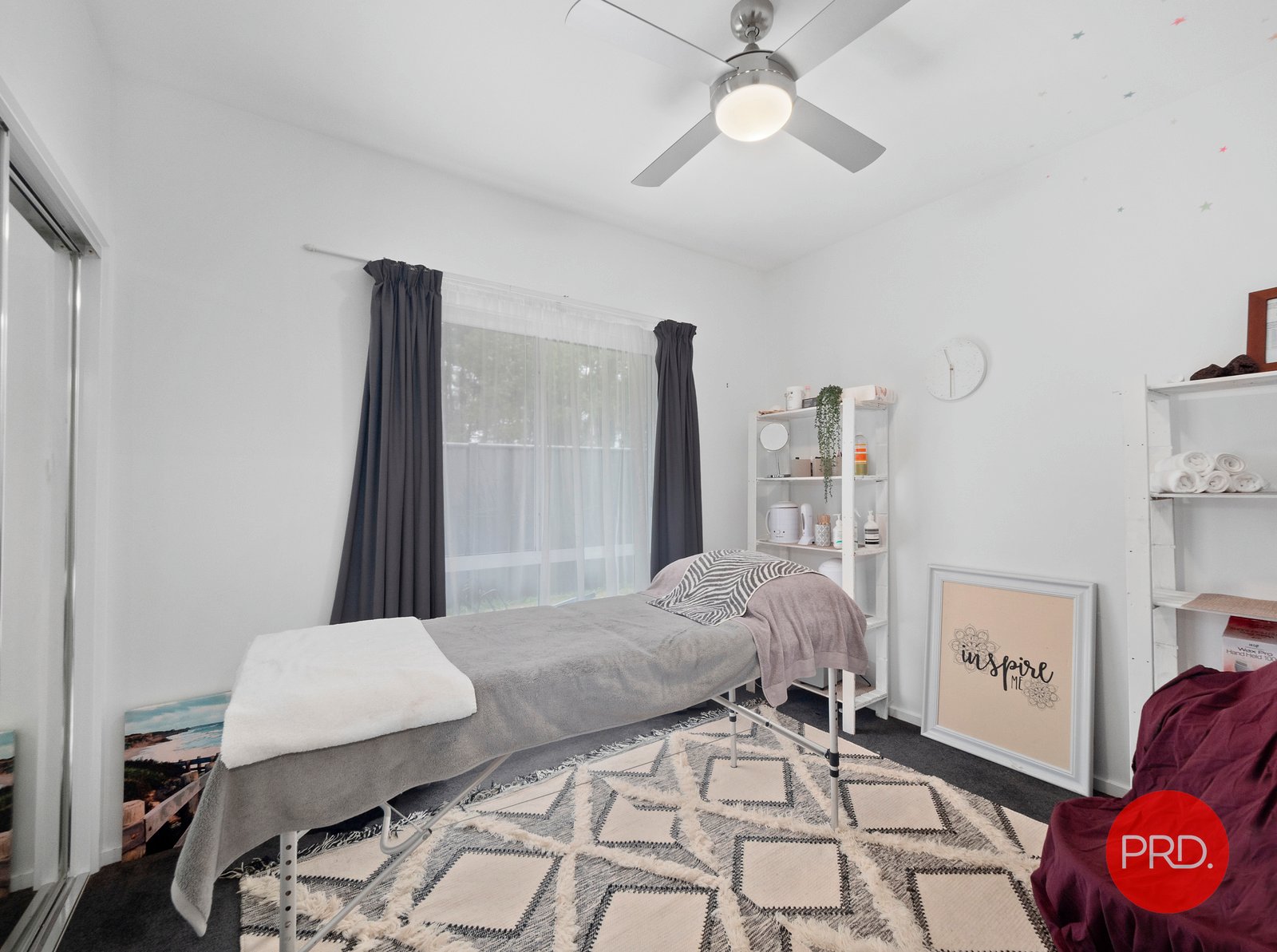 10 Seashore Place SANDY BEACH 18
