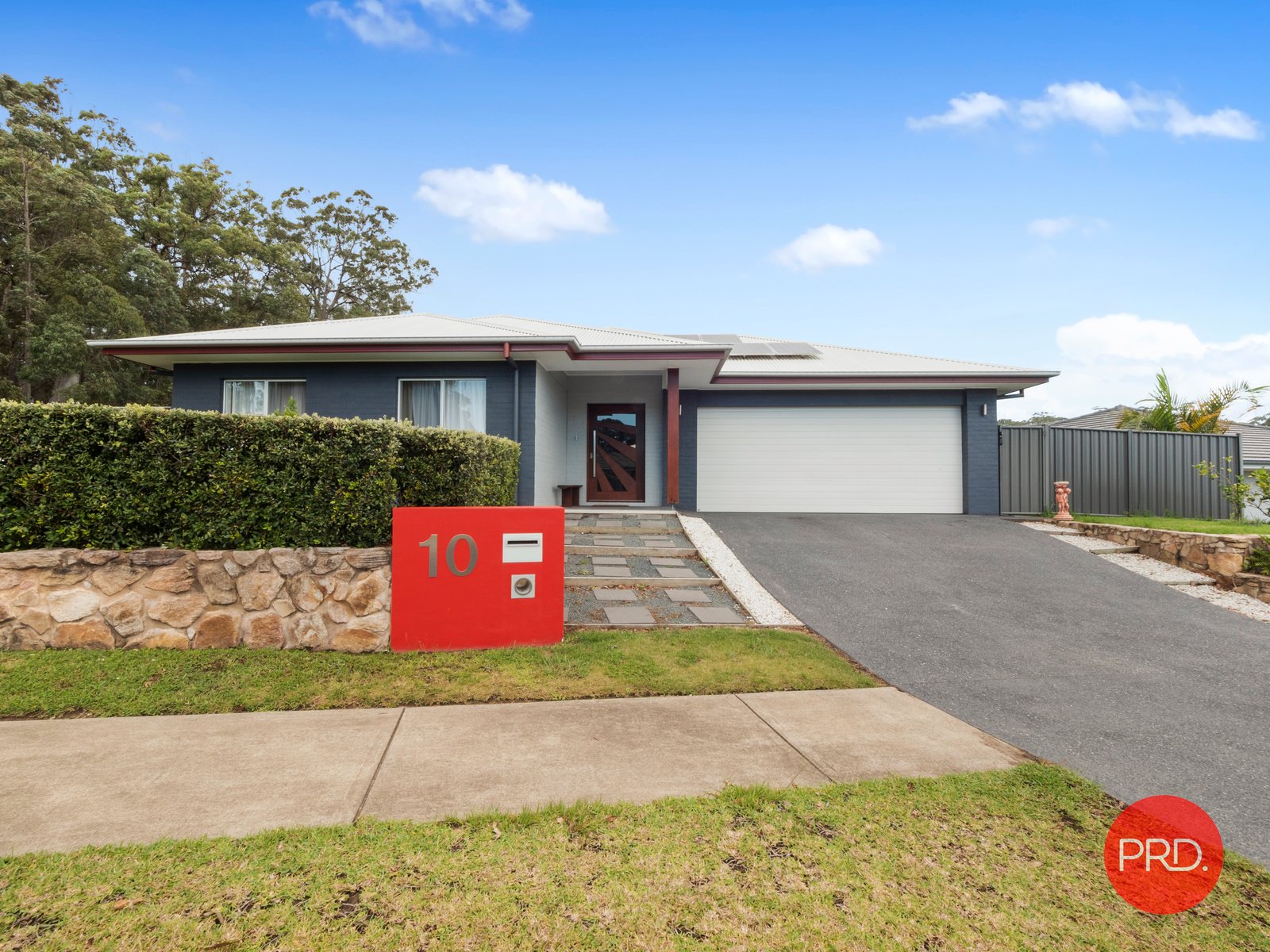 10 Seashore Place SANDY BEACH 21