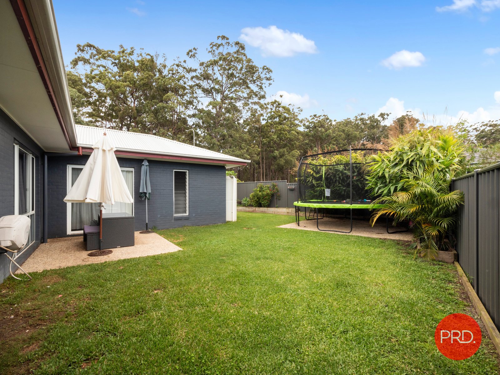 10 Seashore Place SANDY BEACH 26