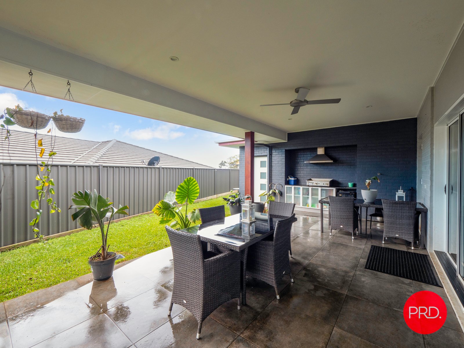 10 Seashore Place SANDY BEACH 28