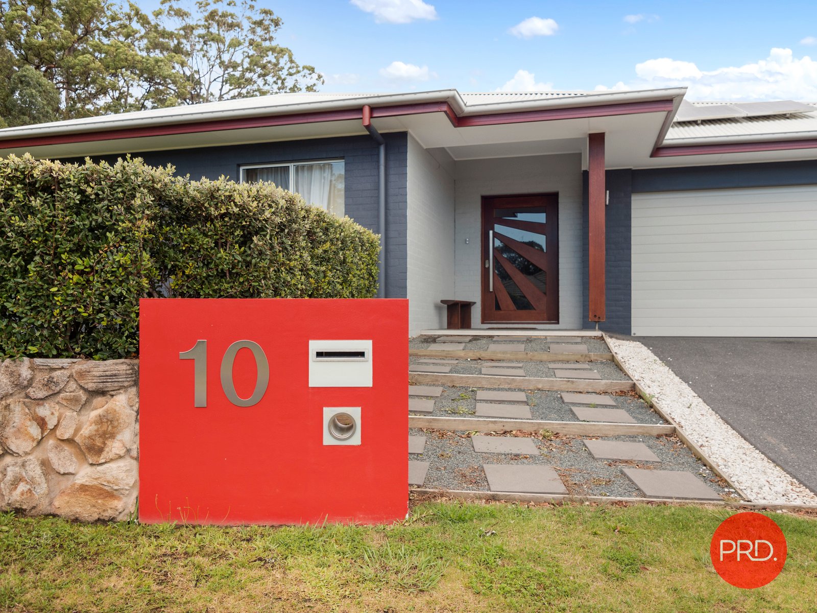 10 Seashore Place SANDY BEACH 29