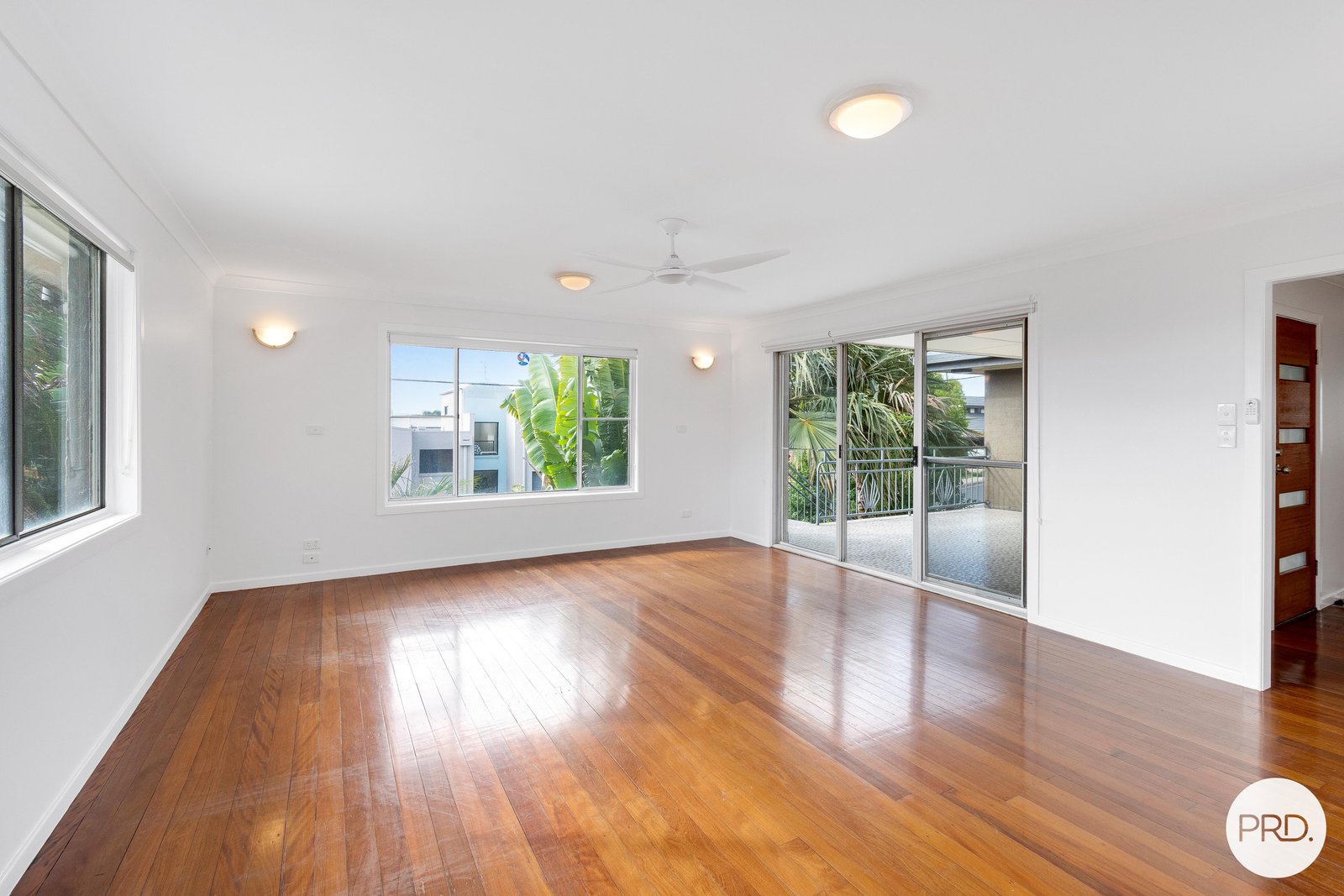 10 Seaview Street KINGSCLIFF 4