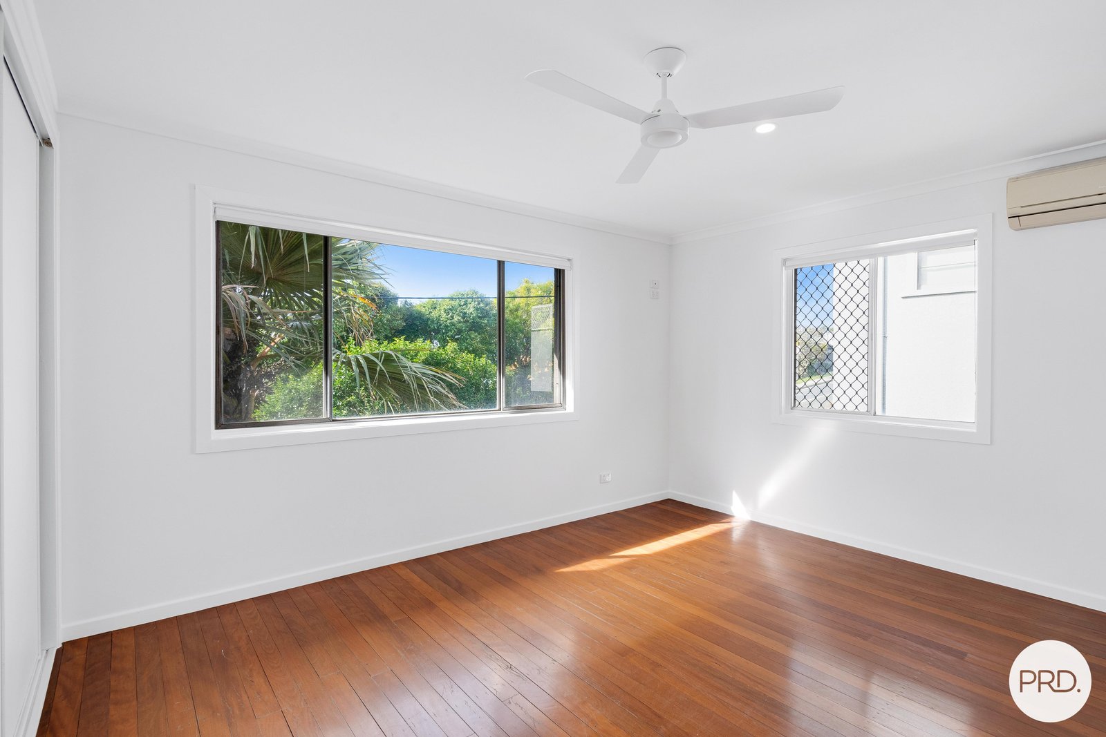 10 Seaview Street KINGSCLIFF 8