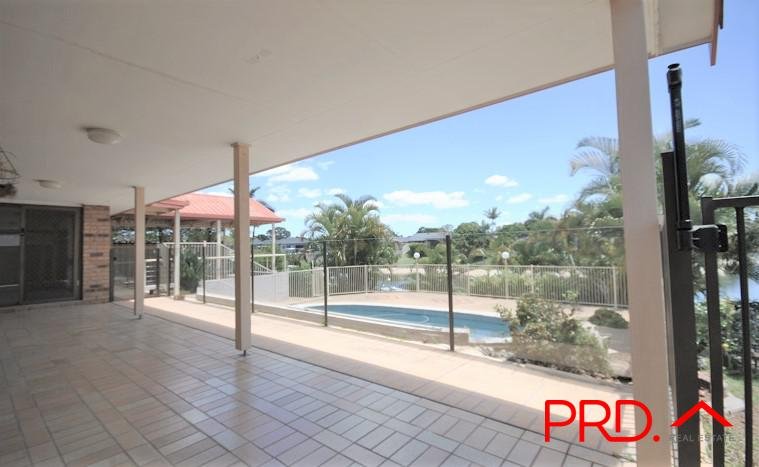 10 Selkirk Avenue BENOWA WATERS 14