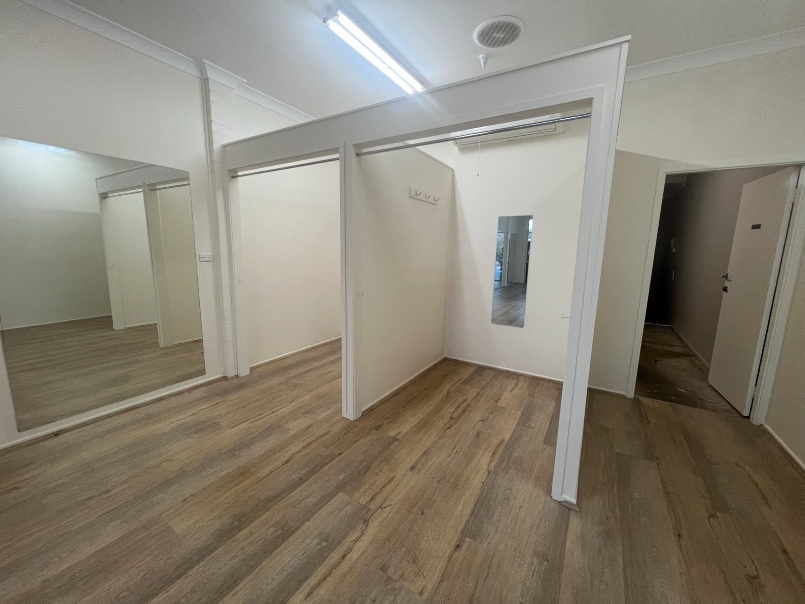 10 Seymour Street LAURIETON 6
