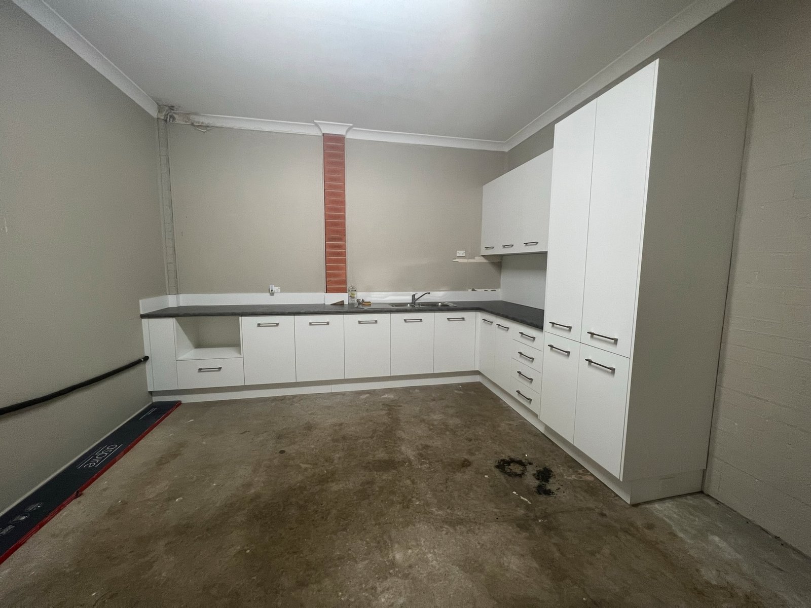 10 Seymour Street LAURIETON 8