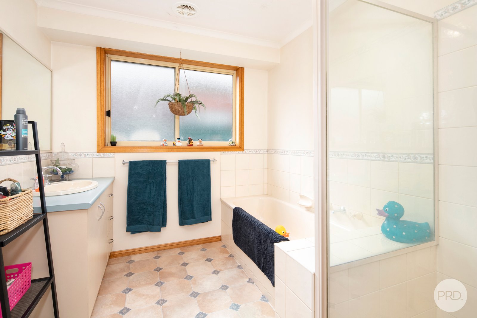 10 Shaftesbury Avenue DELACOMBE 8