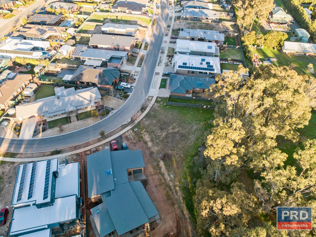 10 Shepherds Glen STRATHFIELDSAYE 3