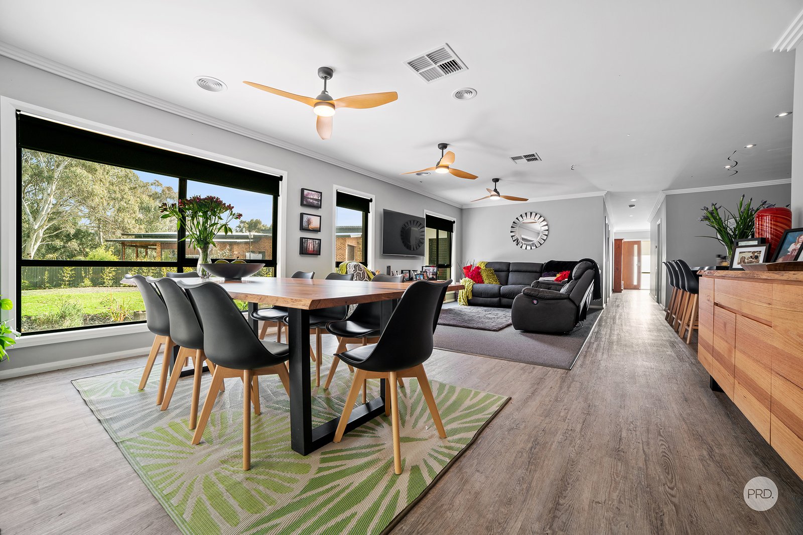 10 Shepherds Glen STRATHFIELDSAYE 2