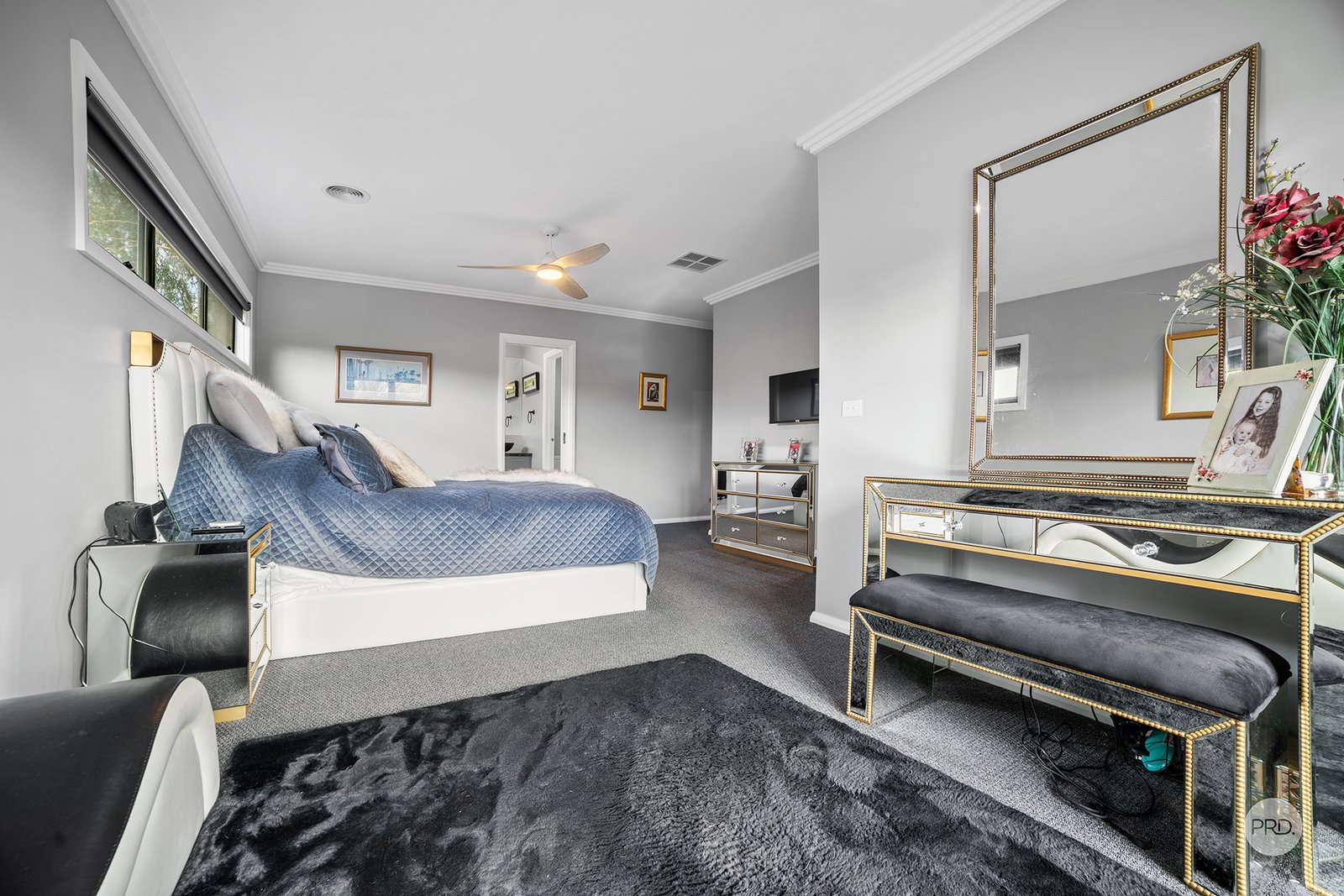 10 Shepherds Glen STRATHFIELDSAYE 10