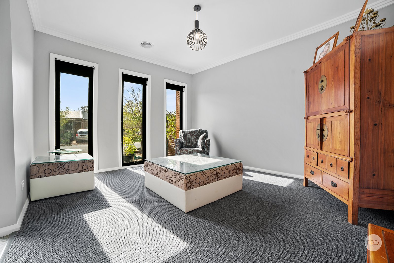 10 Shepherds Glen STRATHFIELDSAYE 17