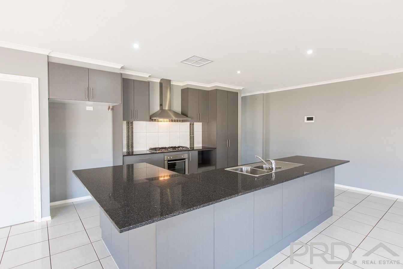 10 Sherring Way MILDURA 5