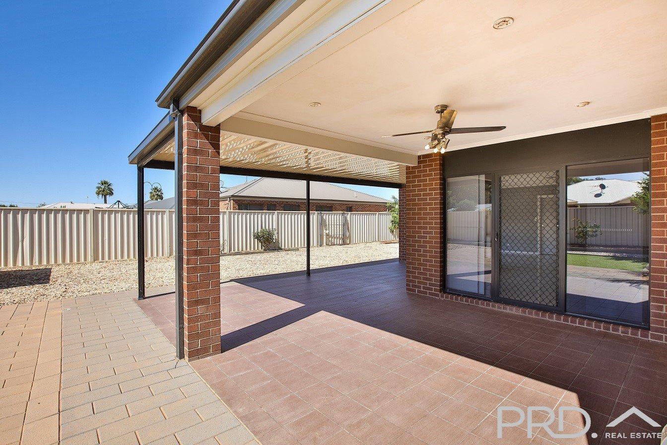 10 Sherring Way MILDURA 18