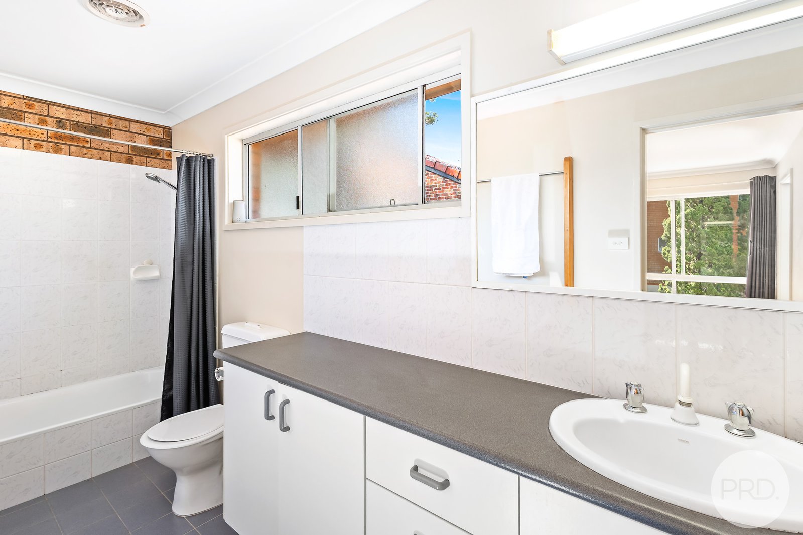 10 Shoal Bay Avenue SHOAL BAY 24