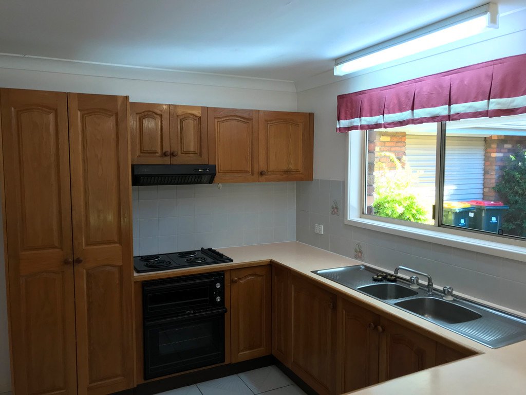 10 Shoreline Dr  FINGAL BAY 9