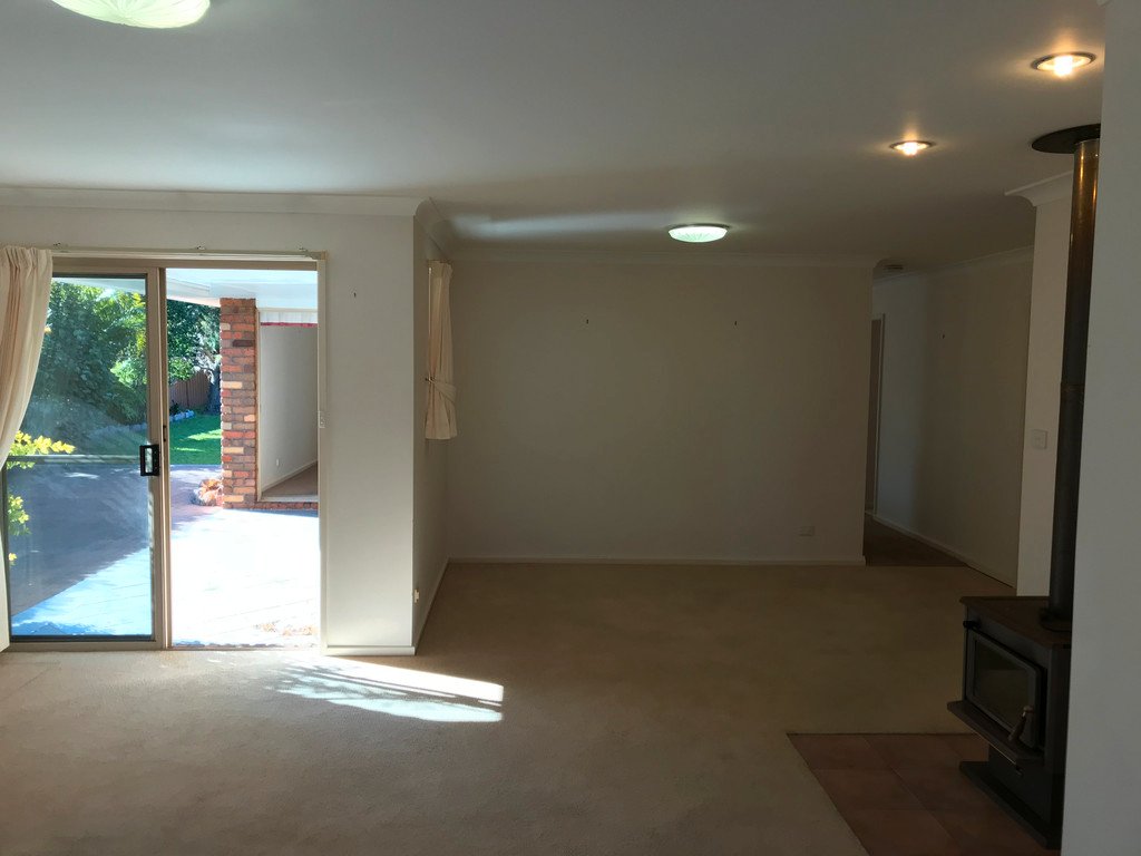 10 Shoreline Dr  FINGAL BAY 18