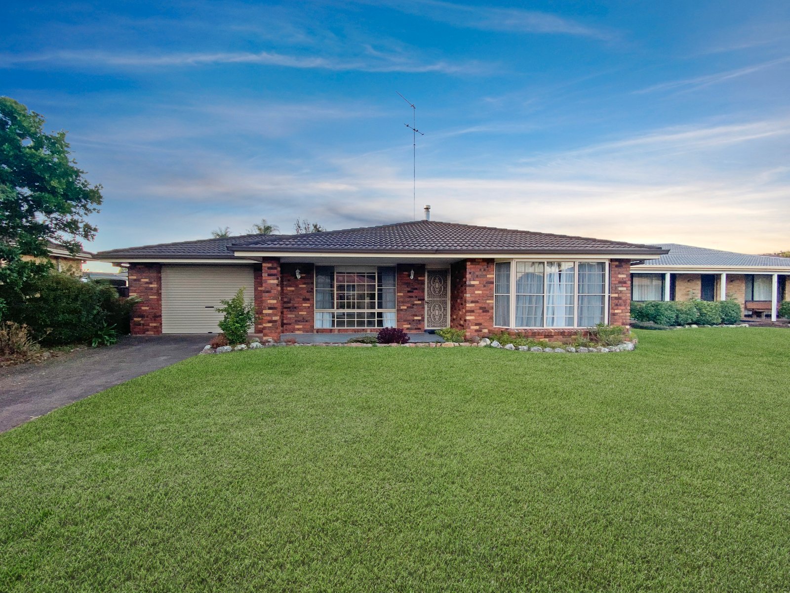 10 Shoreline Drive FINGAL BAY 2