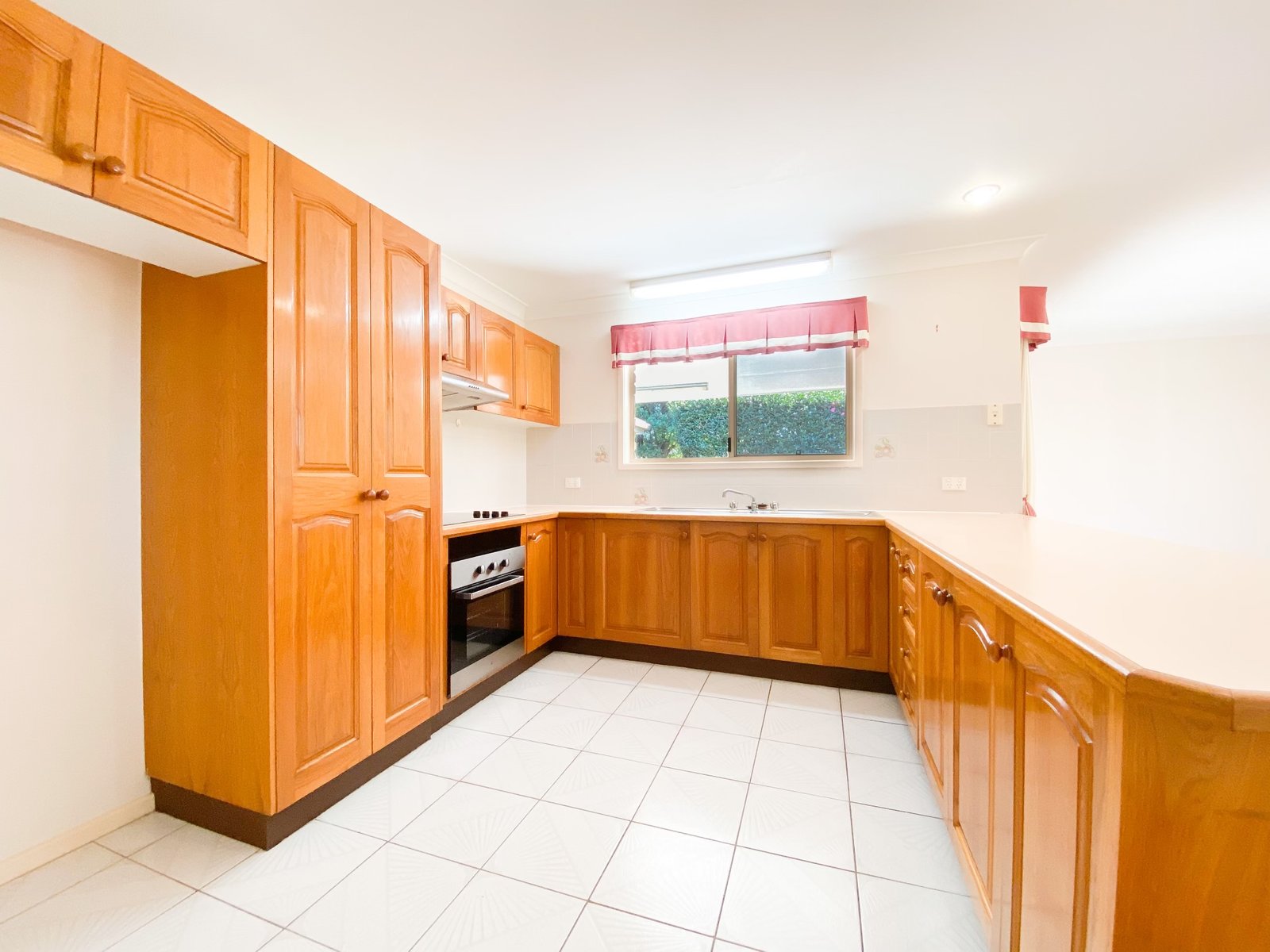 10 Shoreline Drive FINGAL BAY 3