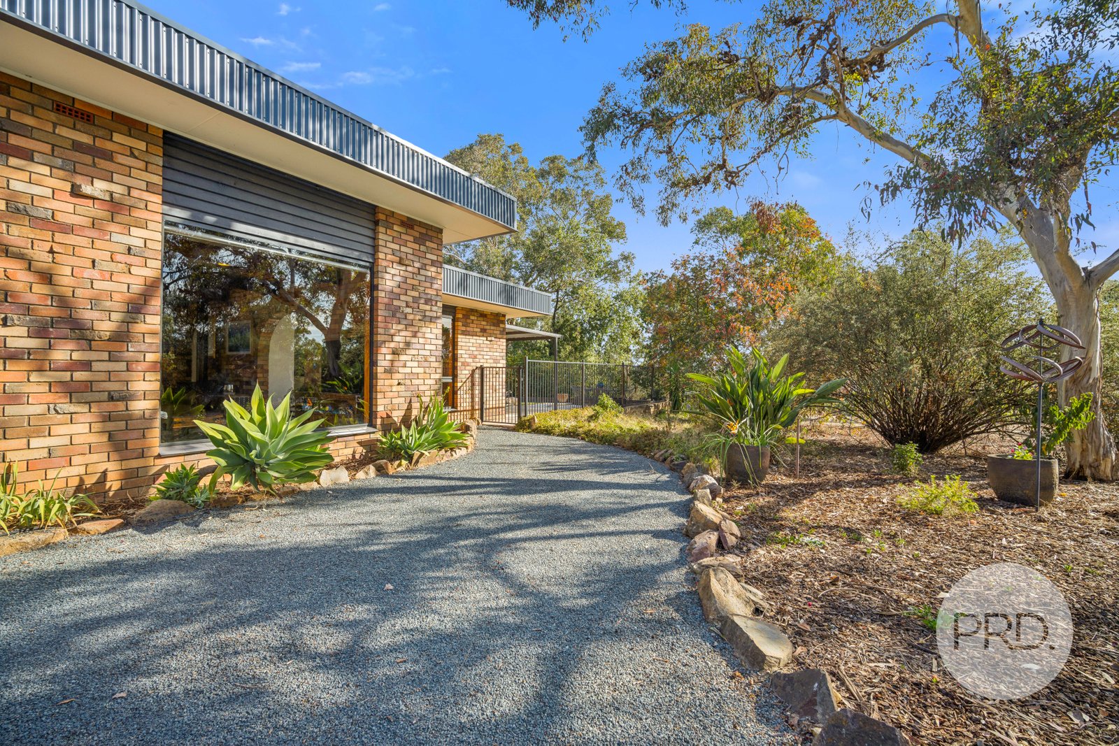 10 Silverwood Road LAKE ALBERT 2