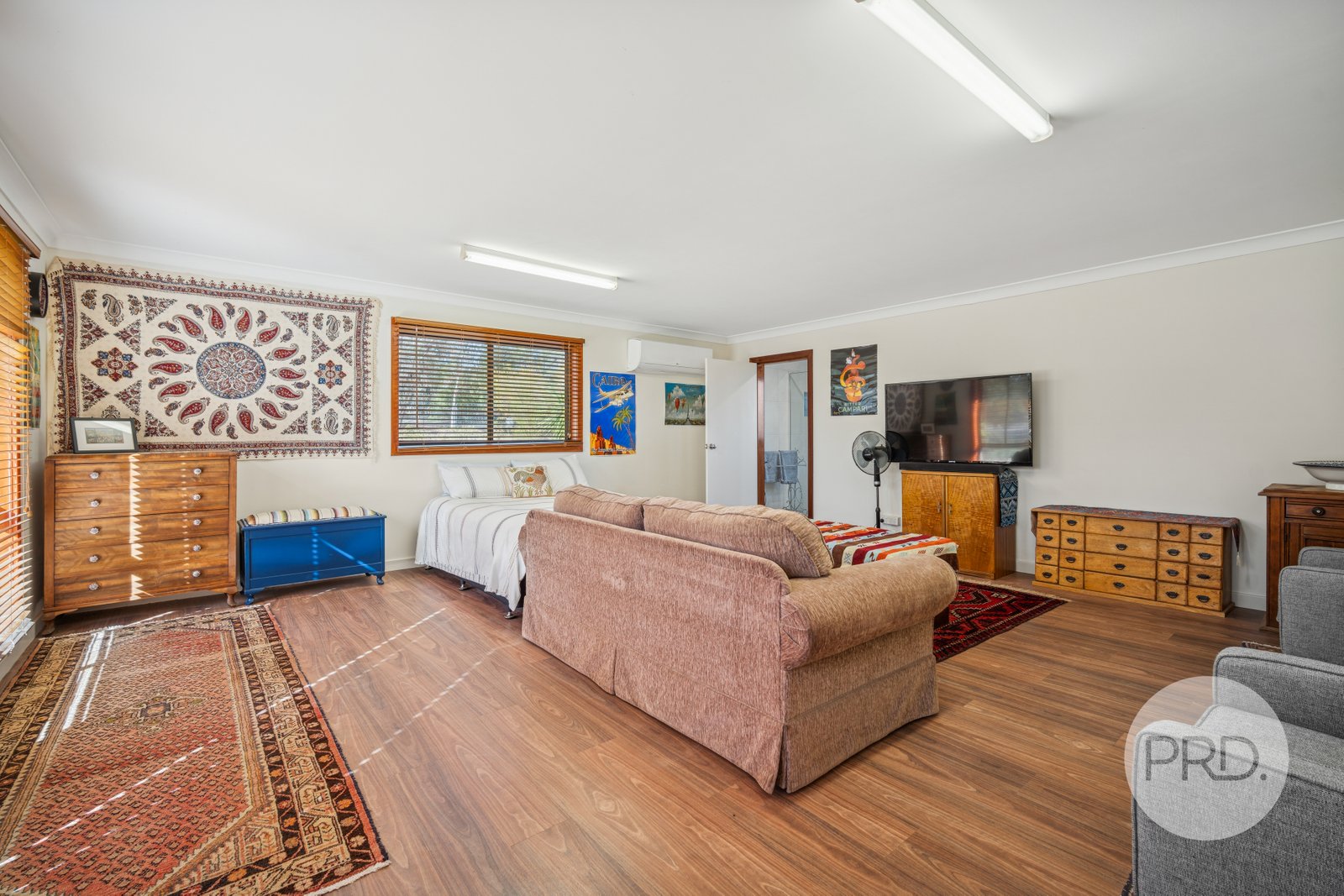 10 Silverwood Road LAKE ALBERT 26