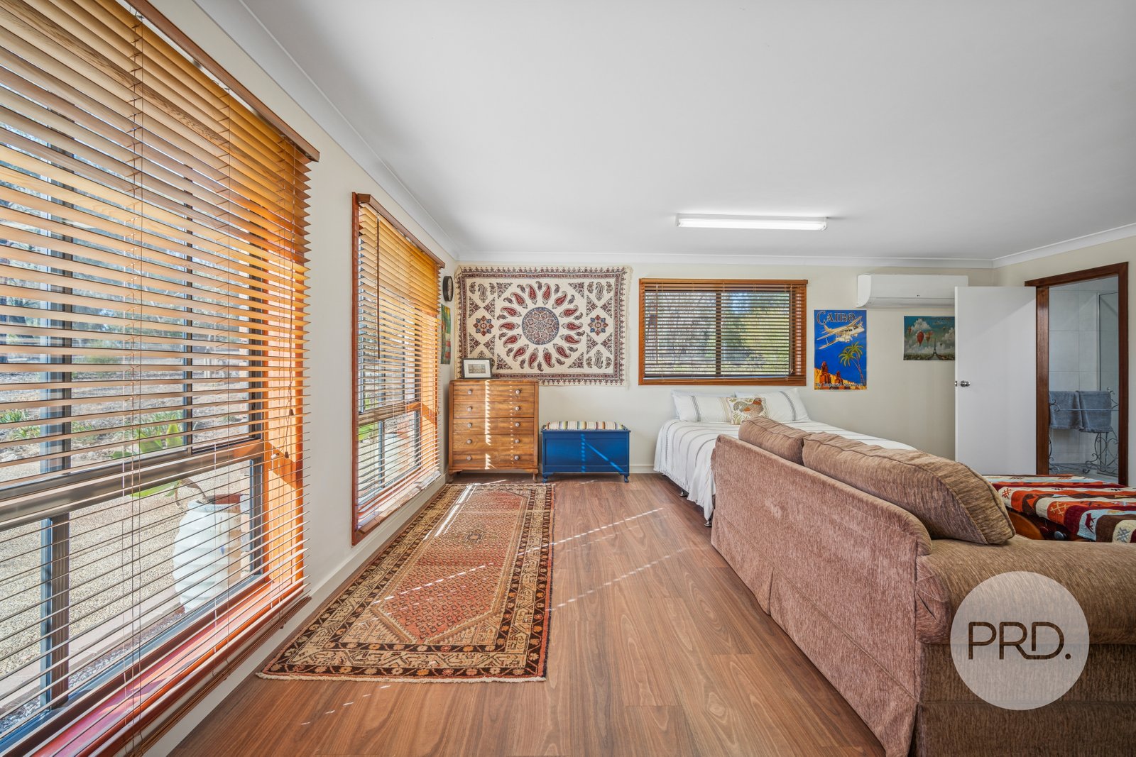 10 Silverwood Road LAKE ALBERT 27