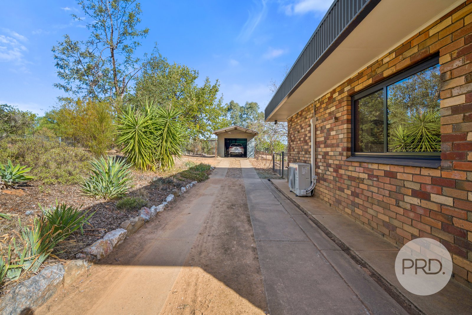 10 Silverwood Road LAKE ALBERT 35