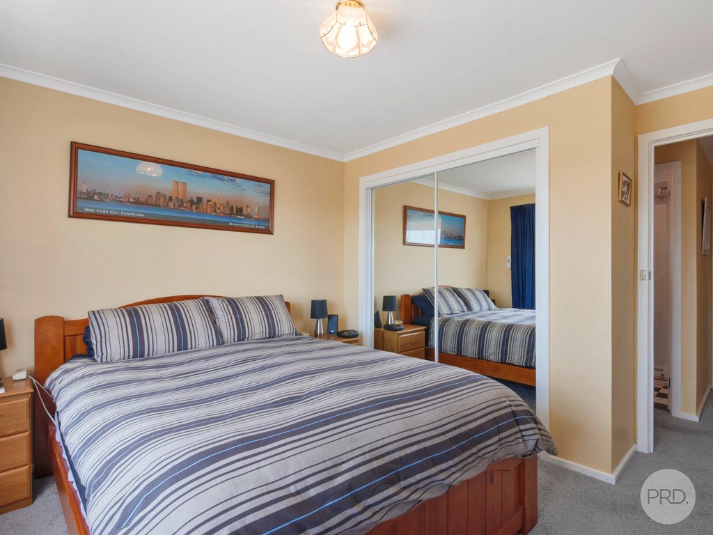 10 Simpson Place ROSETTA 11