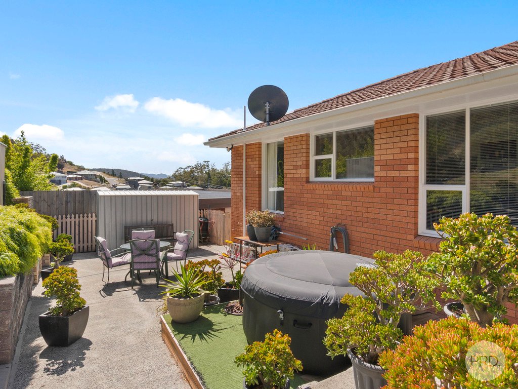 10 Simpson Place ROSETTA 19