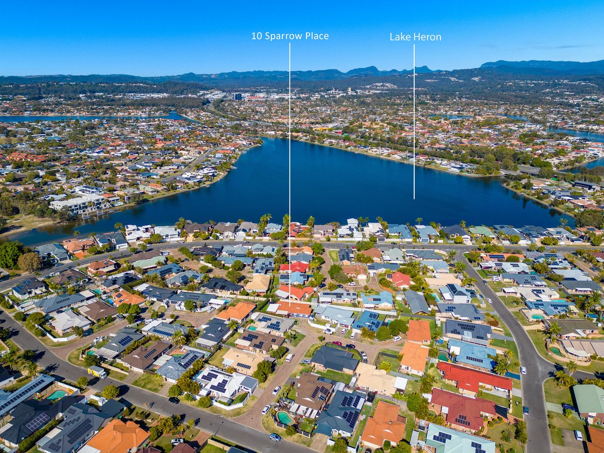10 Sparrow Place Burleigh Waters 17