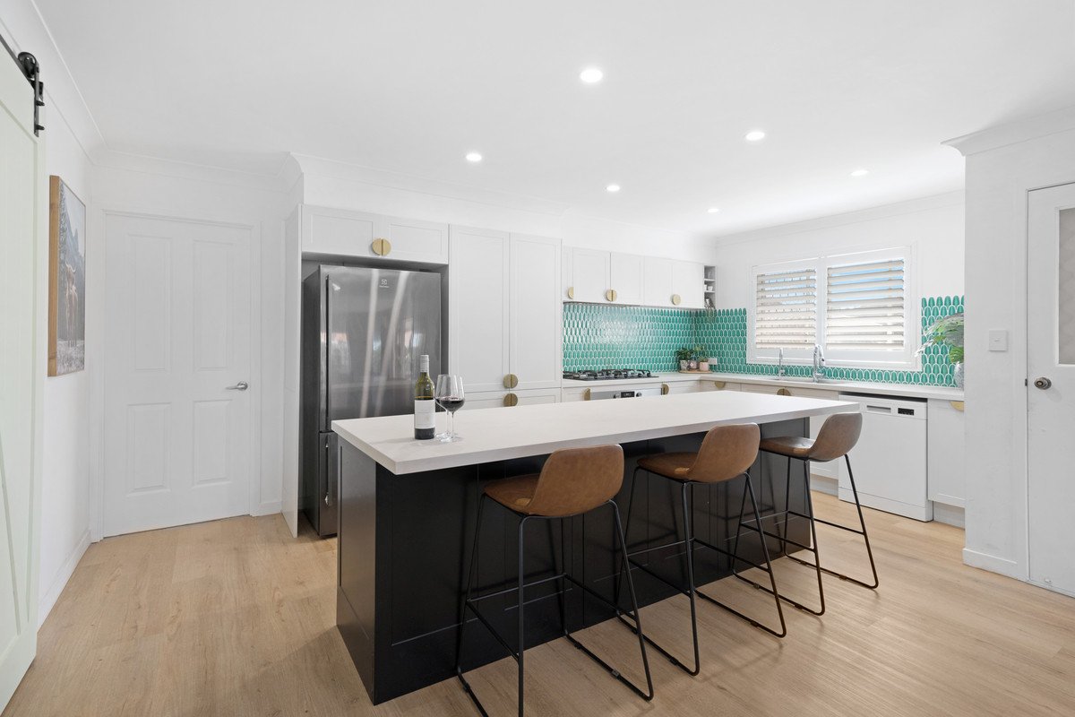 10 Sparrow Place Burleigh Waters 2