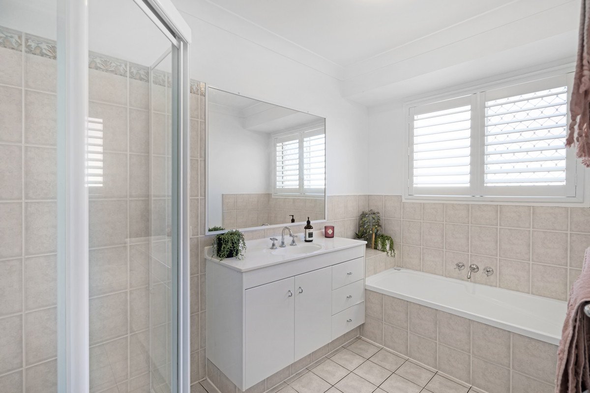 10 Sparrow Place Burleigh Waters 10