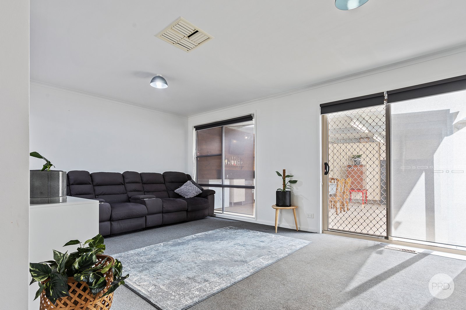 10 Sparrowhawk Road LONG GULLY 2