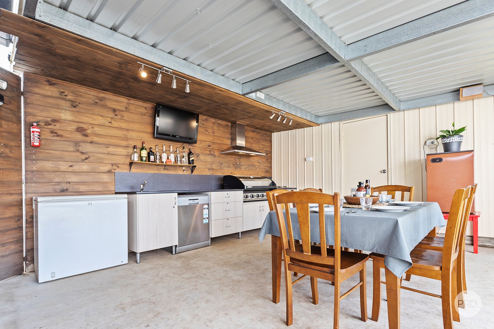 10 Sparrowhawk Road LONG GULLY 10
